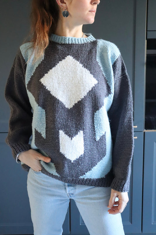 Pull over vintage fait main motifs gris bleu la friperie vintage 25