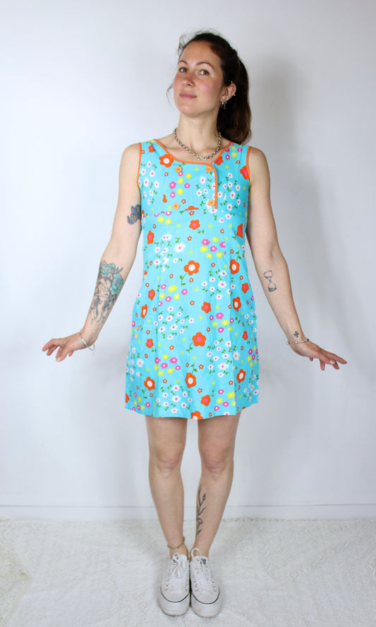 Robe courte vintage bleu motifs fleurs orange sans manches la friperie vintage 25
