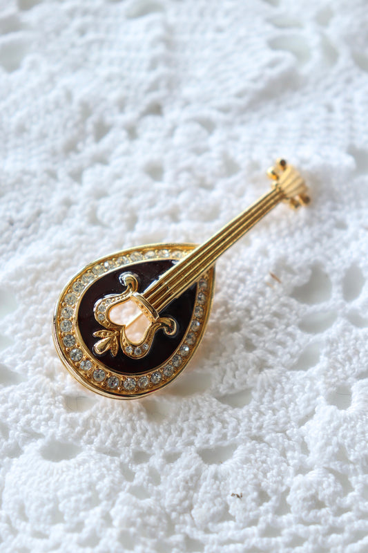 Broche gui la friperie vintage 25