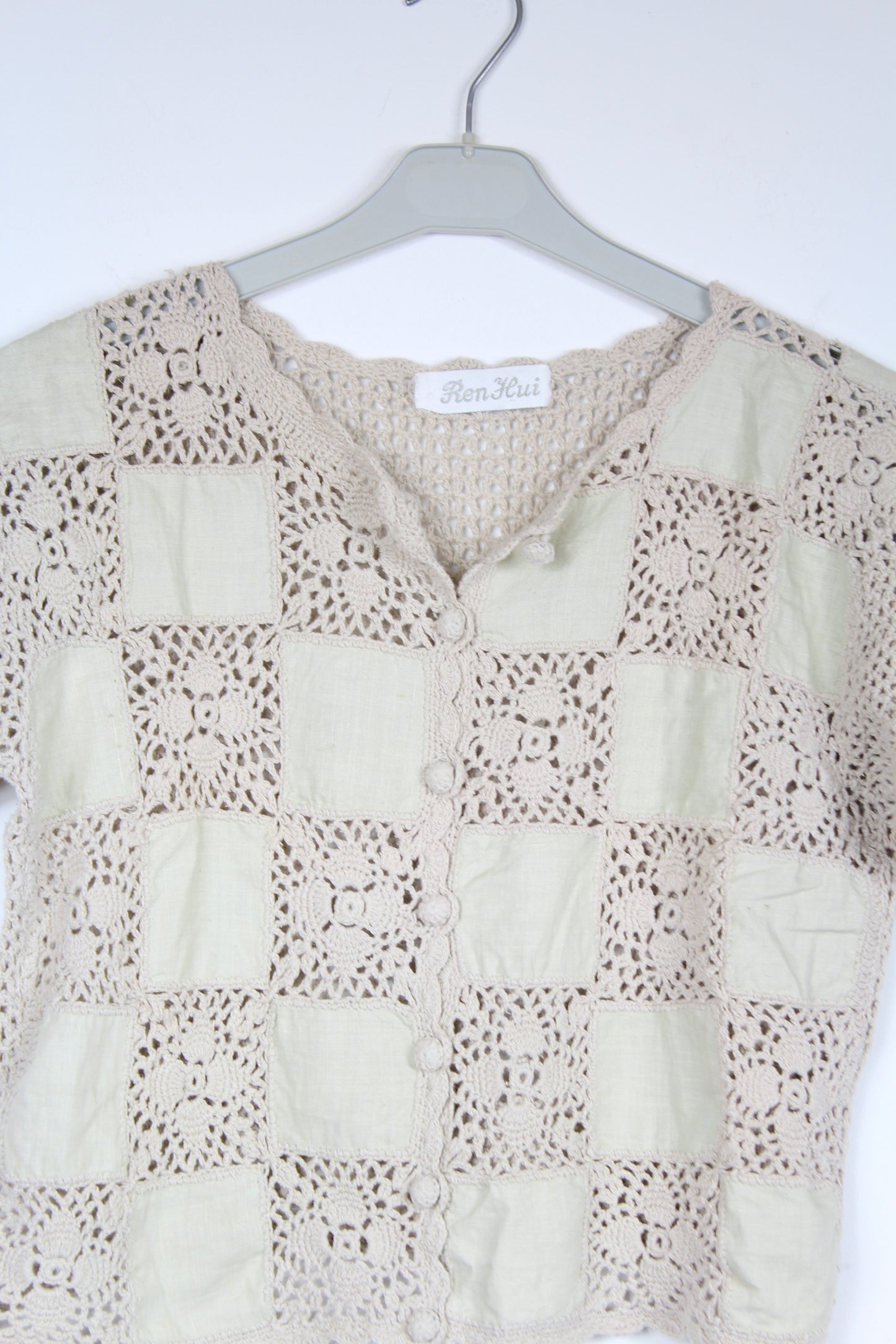 T-shirt vintage écru crochet manches courtes années 70 la friperie vintage 25