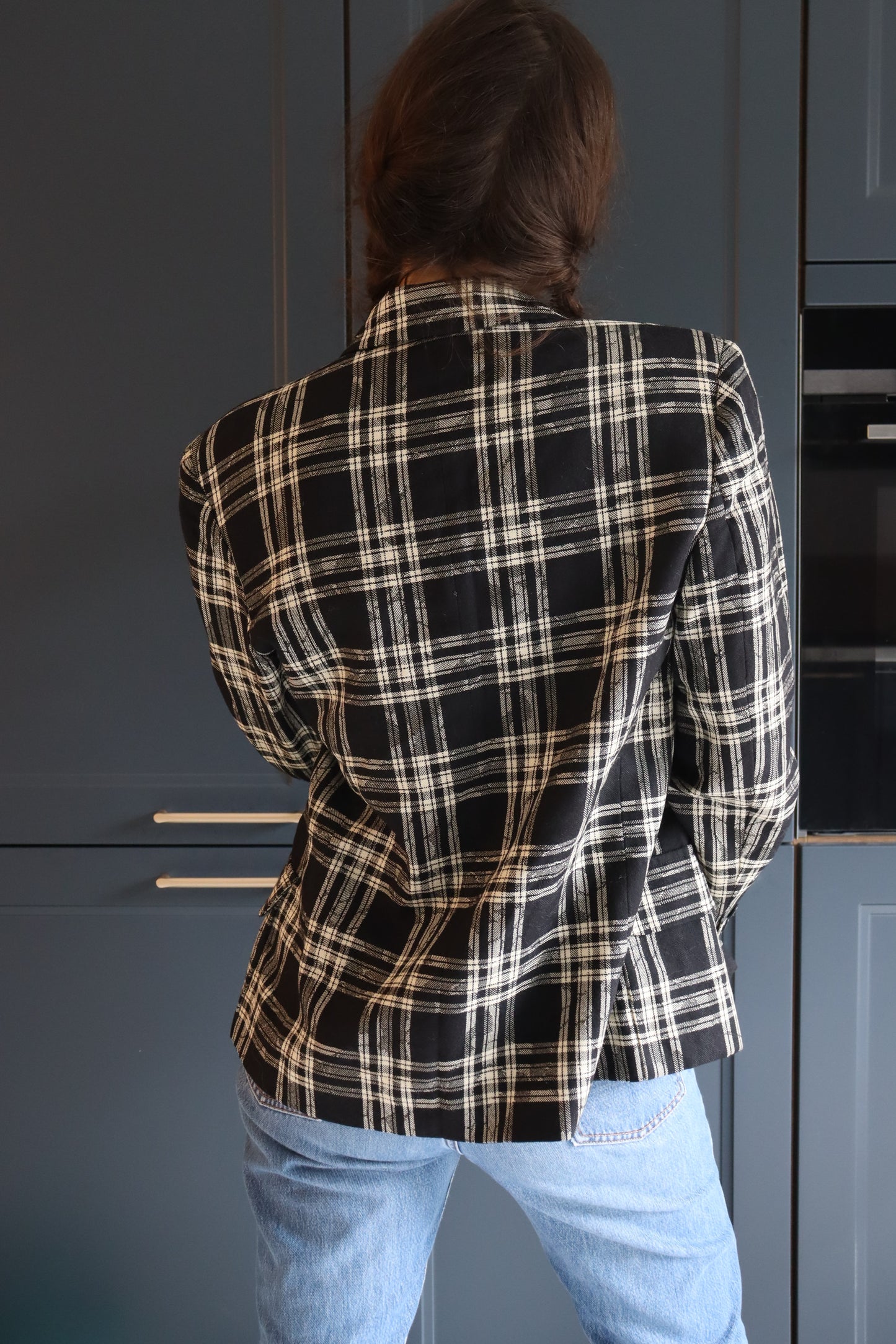 Veste Cacharel vitnage carreaux noirs et blancs la friperie vintage 25