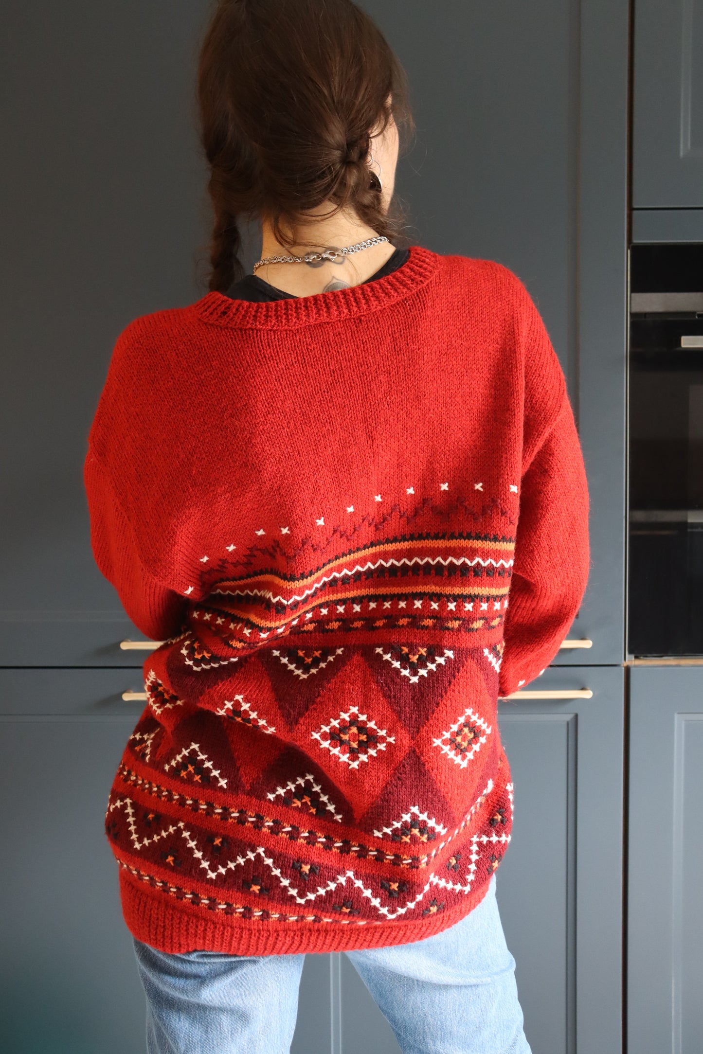 Gilet long vintage rouge à broderies la friperie vintage 25