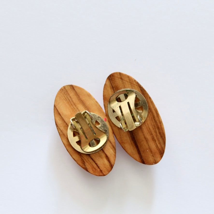 Boucles d'oreille clips vintage en bois clair la friperie vintage 25