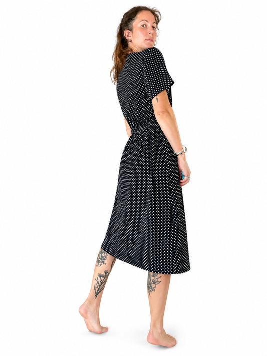 Robe vintage à pois noir et blanc