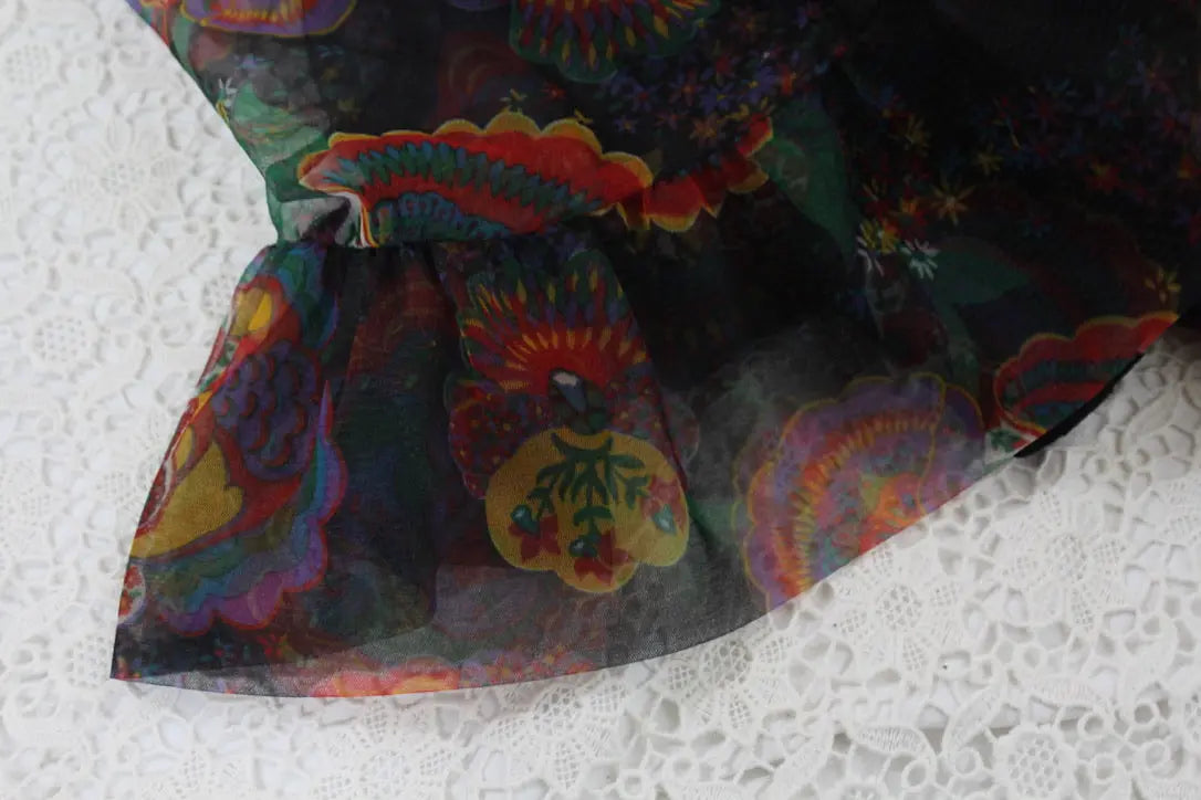 Robe vintage bohème années 80 noire à motifs foulards - la friperie vintage 25