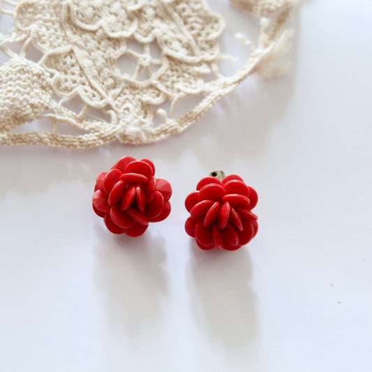 Boucles d'oreille clips vintage fleur plastique rouge la friperie vintage 25