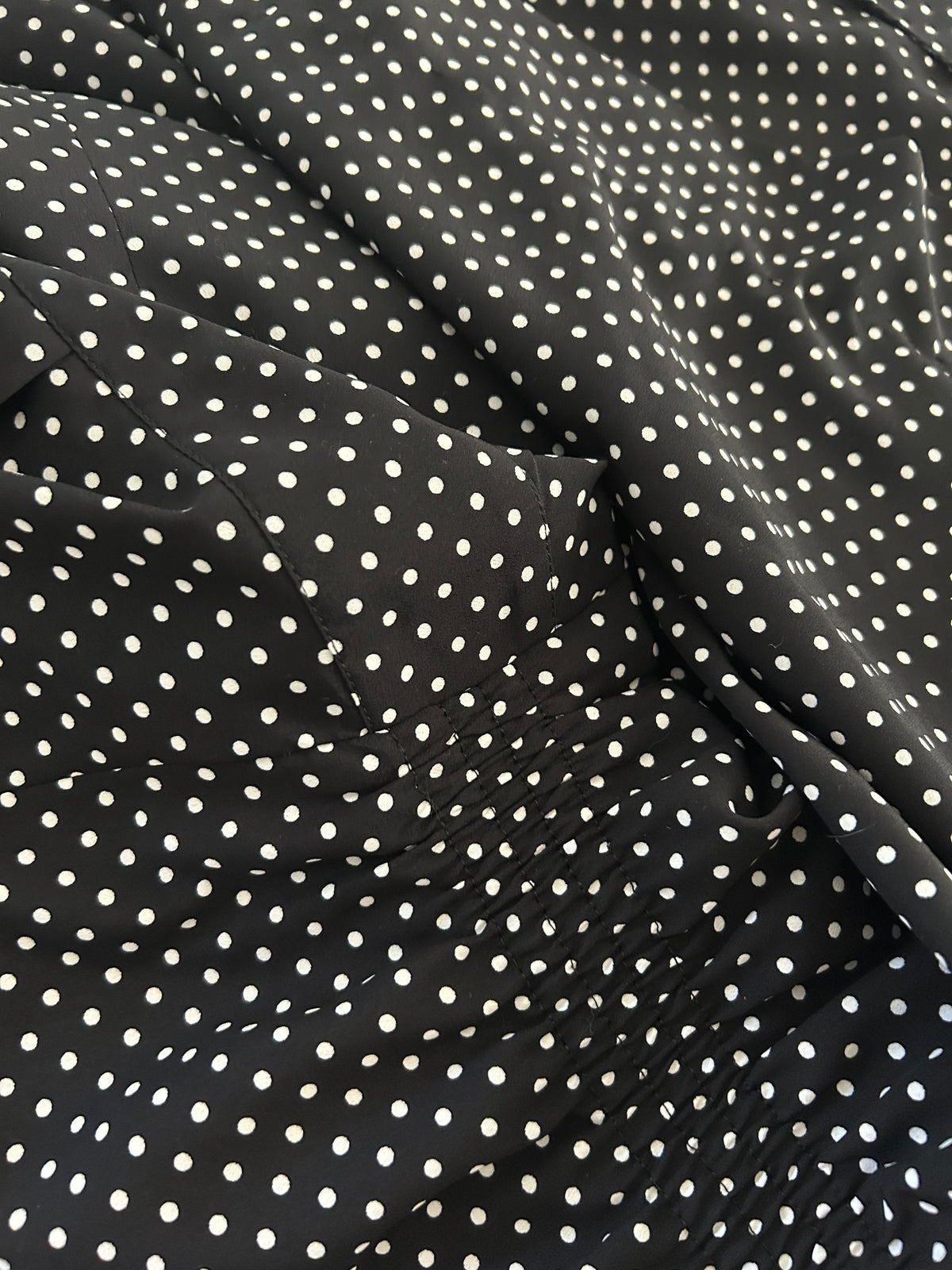 Robe vintage à pois noir et blanc