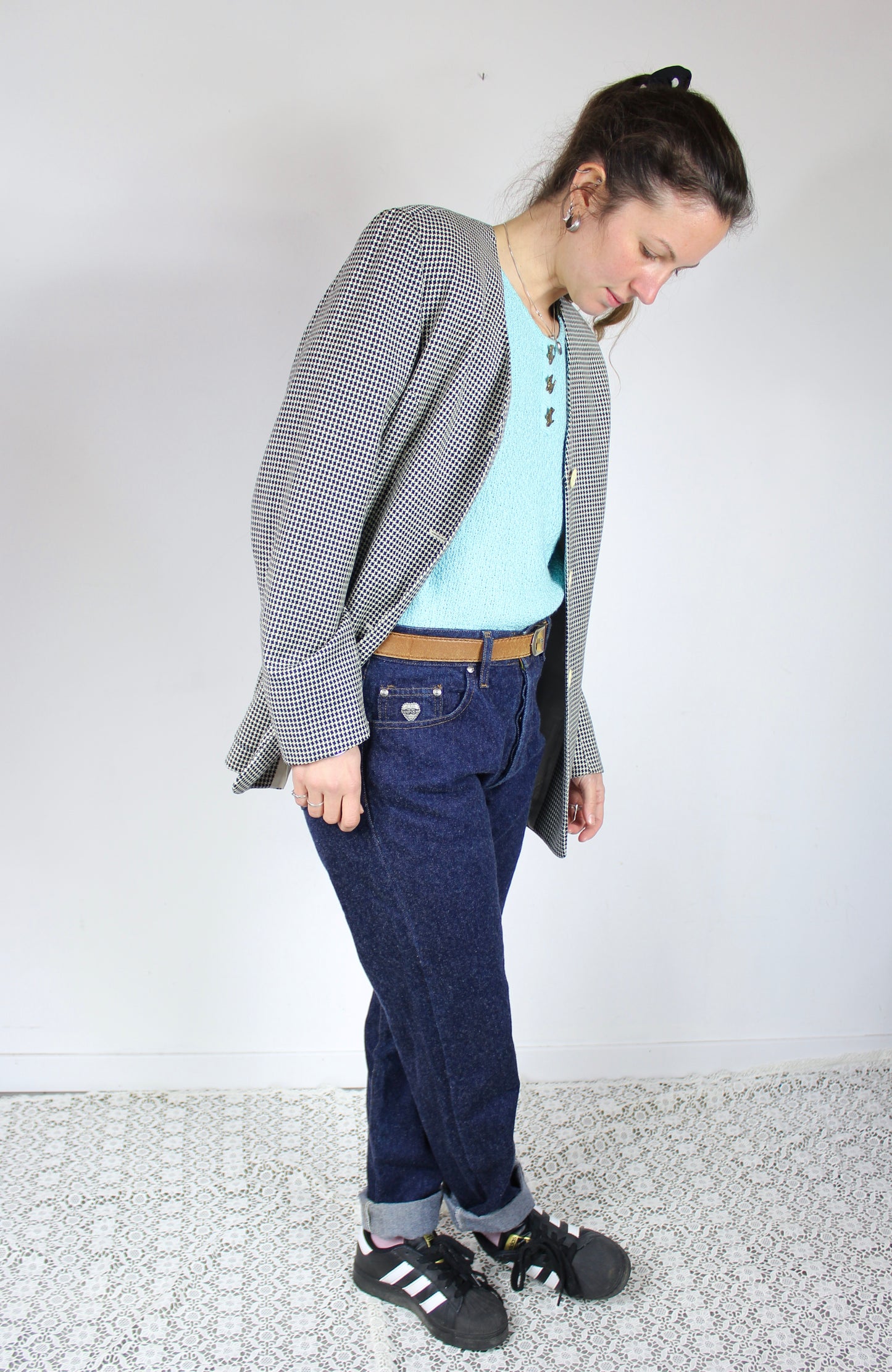 Veste vintage Zapa motifs pieds de poules bleu marine blanc France la friperie vintage 25