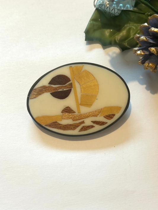 Broche vintage bois et résine la friperie vintage 25