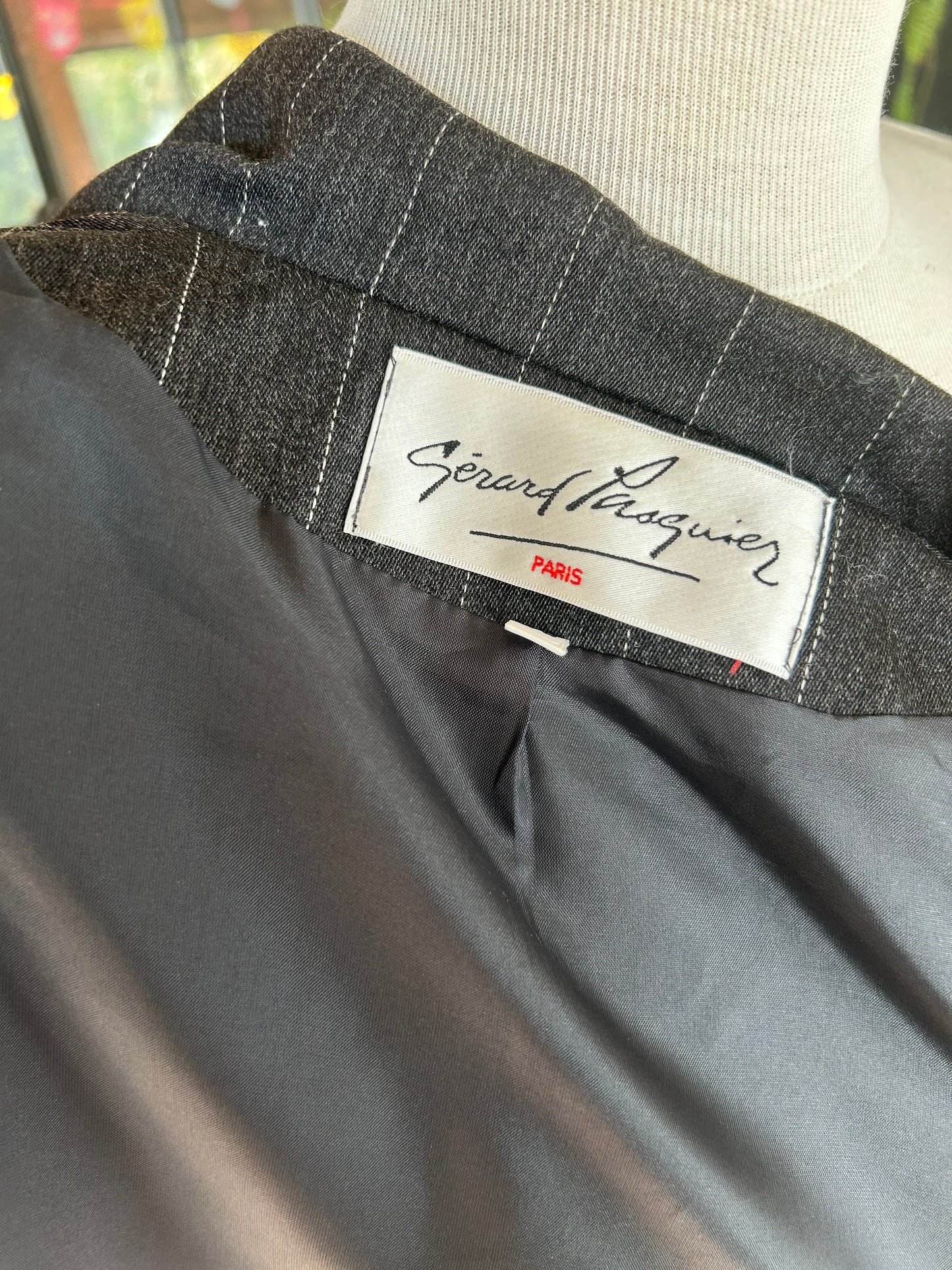 Veste blazer vintage gris à rayures la friperie vintage 25