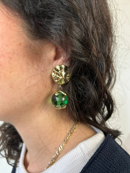 Boucles d'oreille clips vintage pendantes boule verte transparente