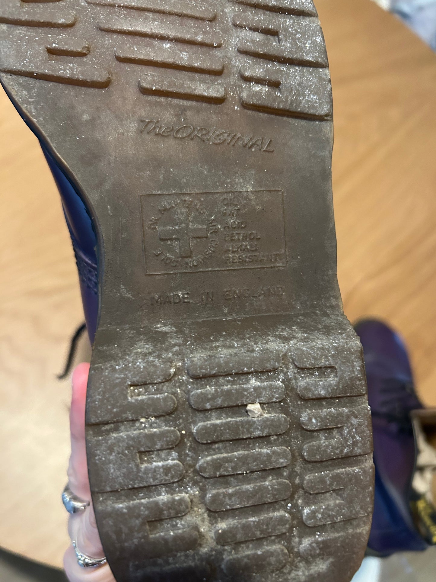 Dr Martens violette vintage made in England la friperie vintage 25