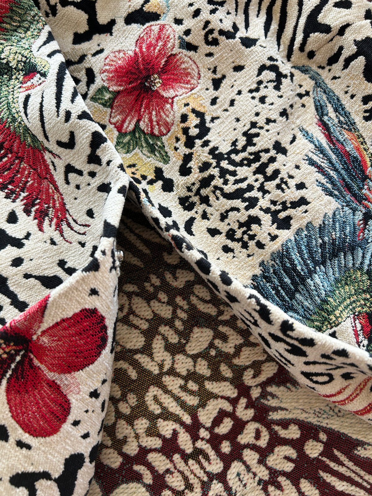 Veste tapisserie motif animalier et fleuri vintage