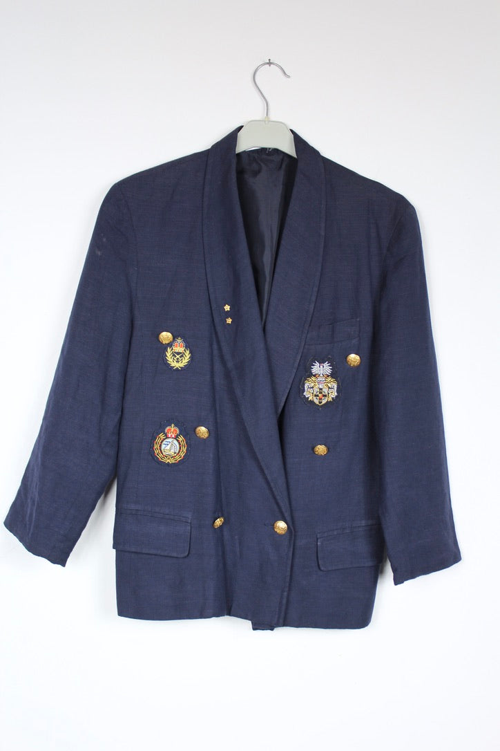 Veste vintage bleu marine à écusson mi saison lin la friperie vintage 25