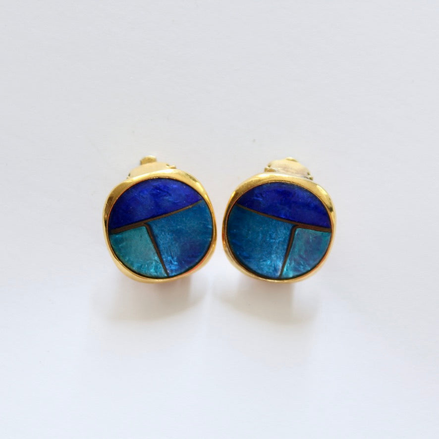 Boucles d'oreille clips vintage rond doré émaillé bleu bijoux seconde-main la friperie vintage 25