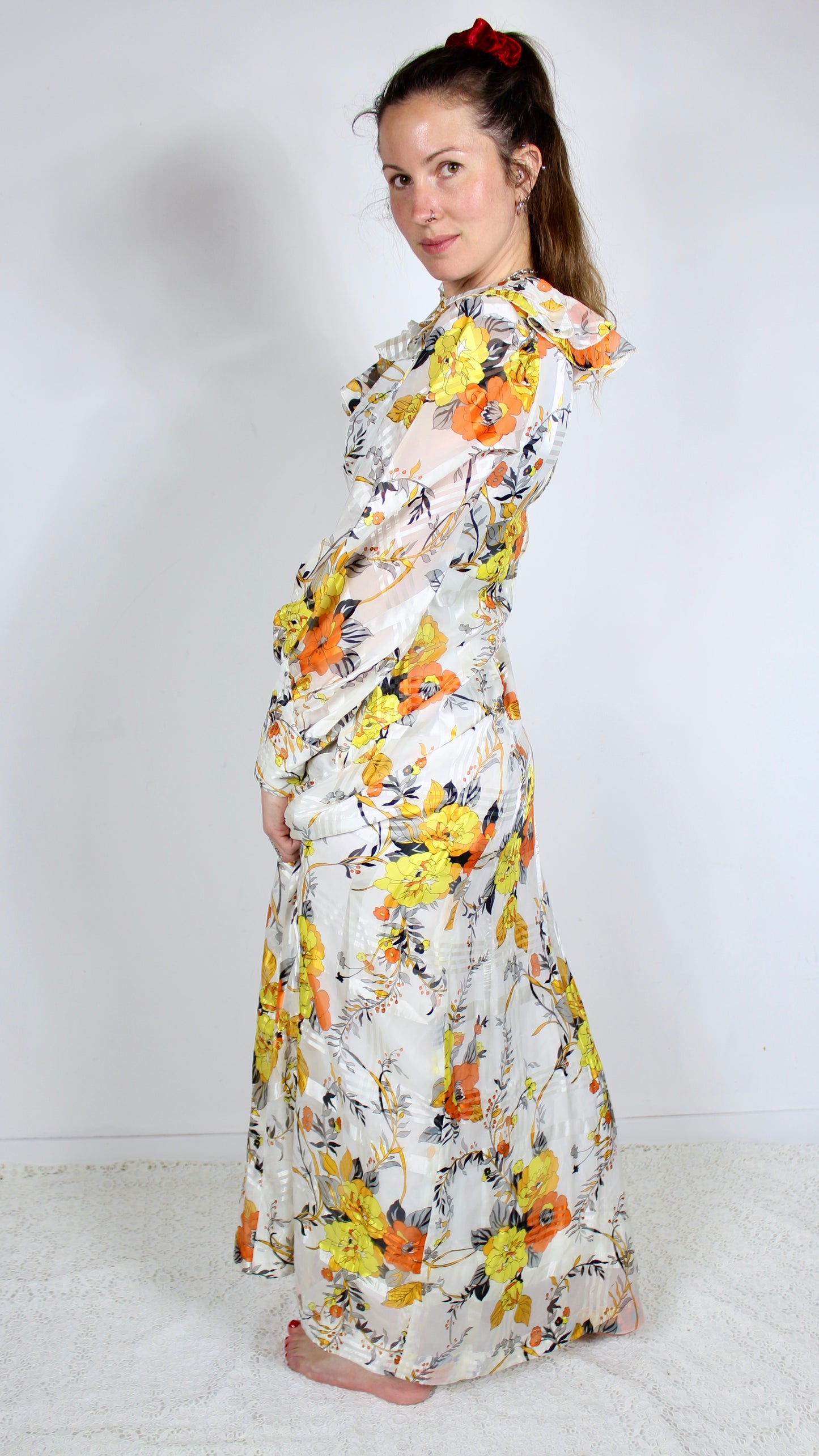 Robe longue vintage bohème été années 70 blanche fleuris orange la friperie vintage 25