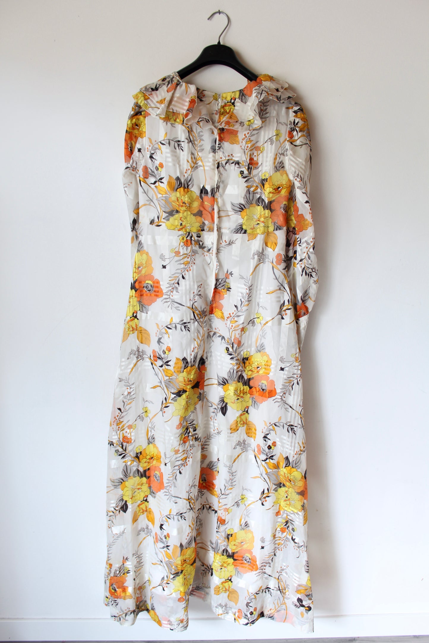 Robe longue vintage bohème été années 70 blanche fleuris orange la friperie vintage 25