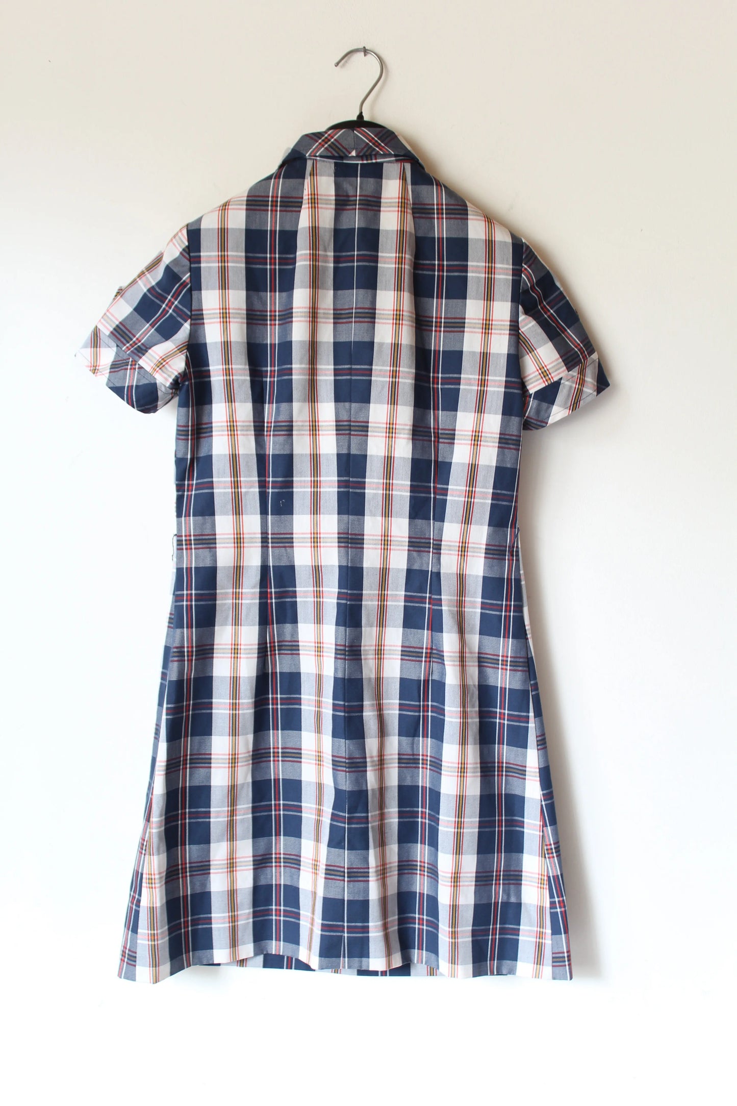 Robe chemise vintage à carreaux bleu marine blanc manches courtes