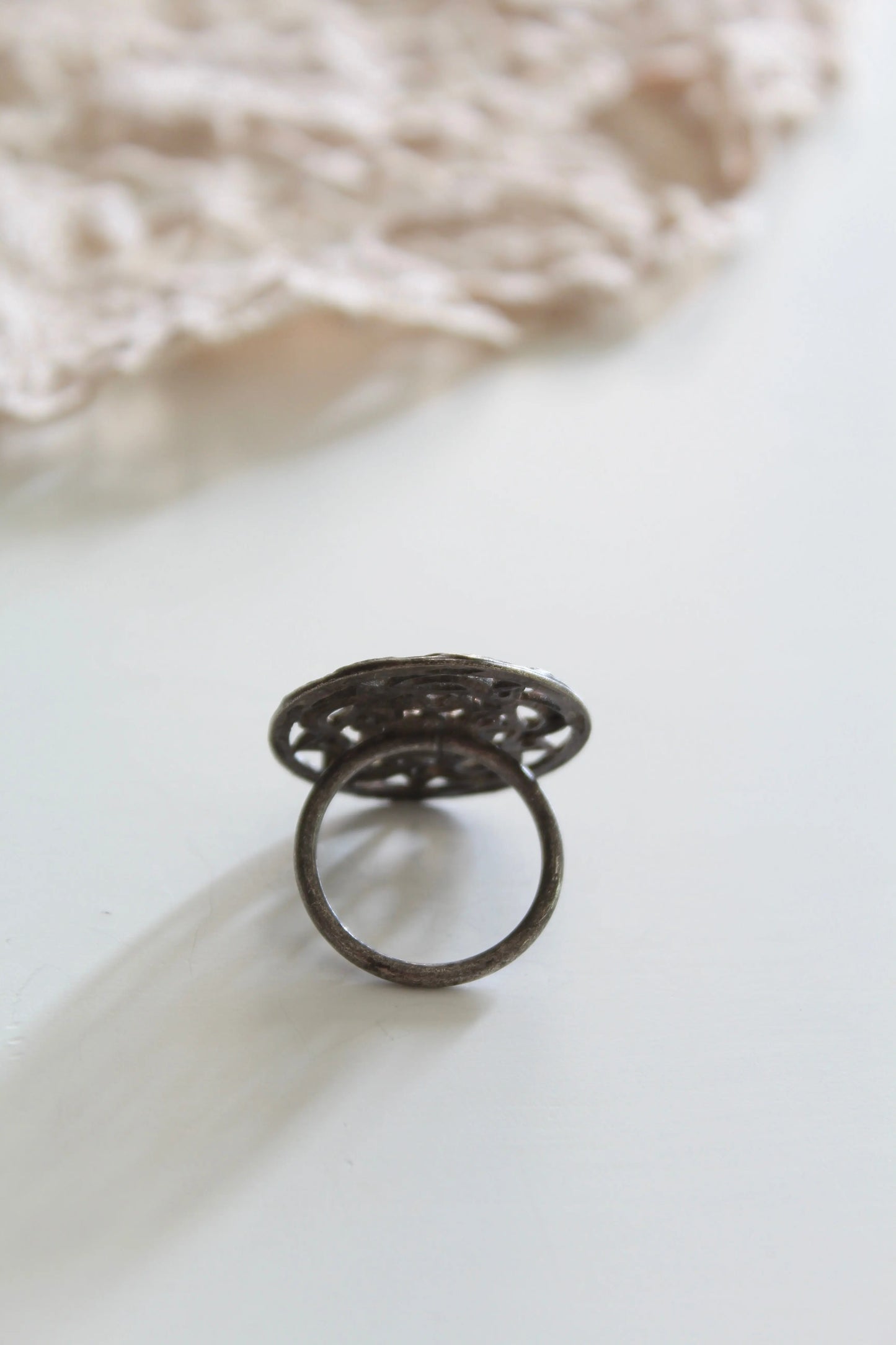 Bague plaqué argent motifs floraux 1950 la friperie vintage 25