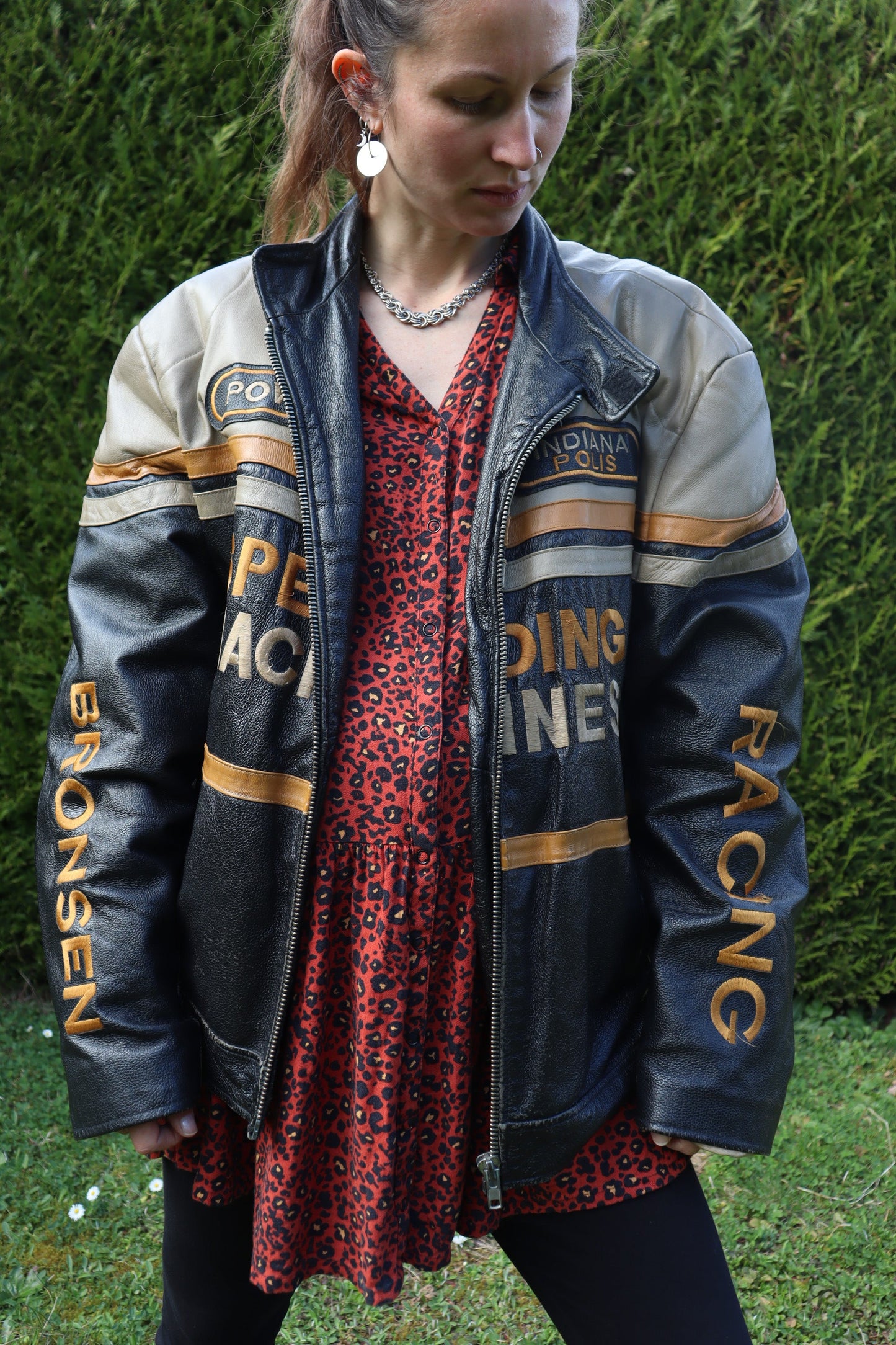 Veste en cuir motard brodée IndianaPolis la friperie vintage 25