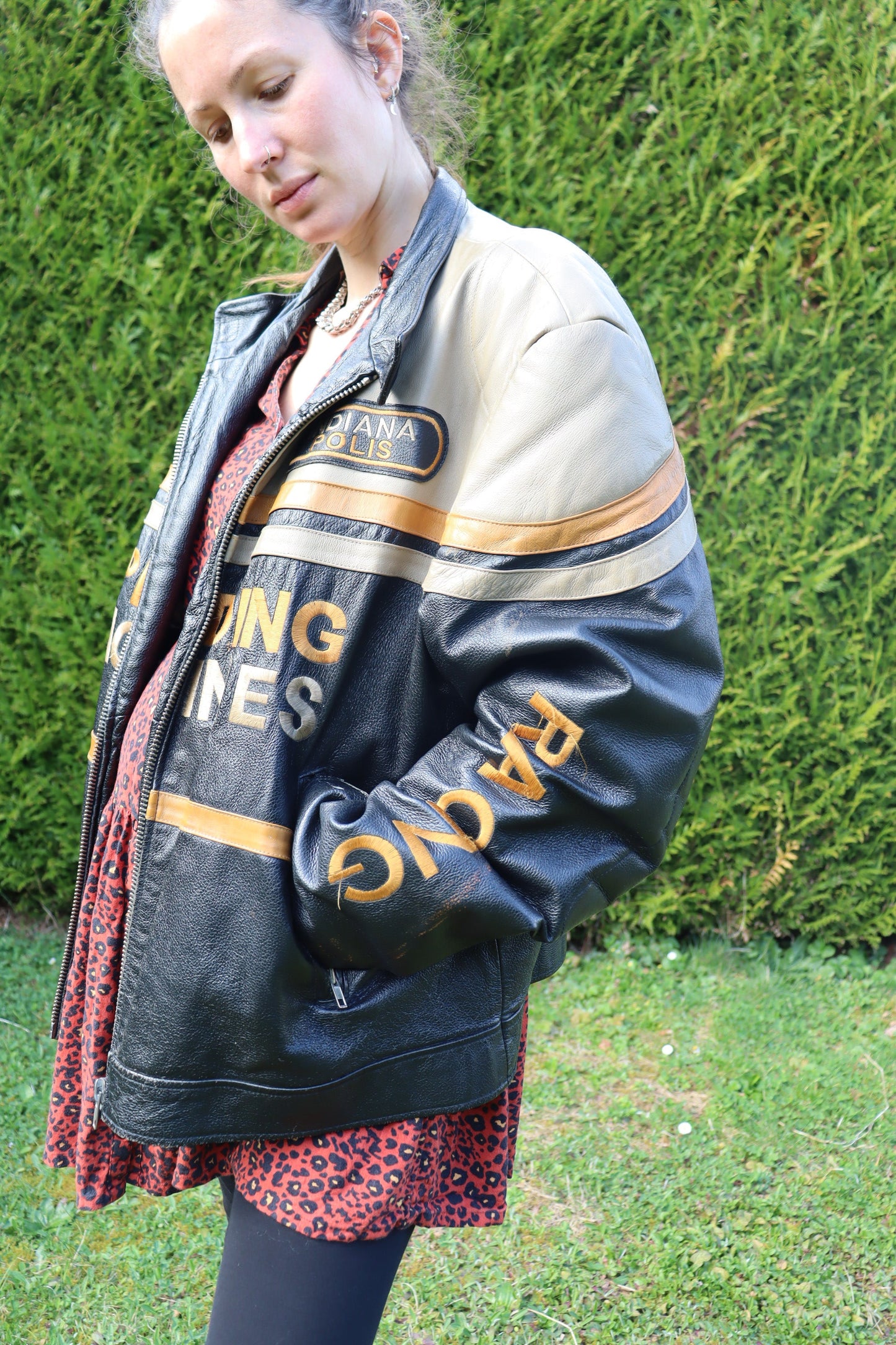 Veste en cuir motard brodée IndianaPolis la friperie vintage 25