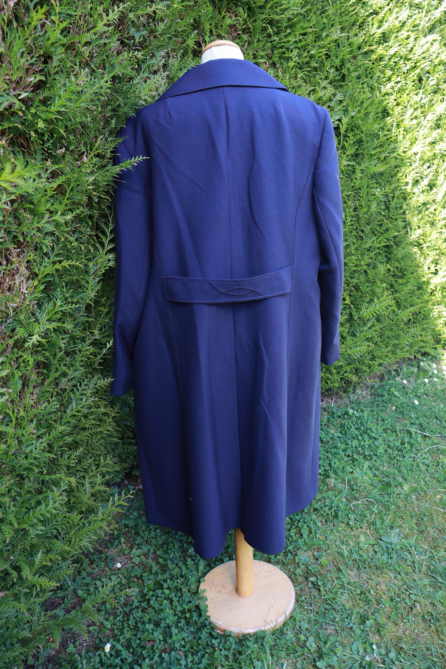 Trench bleu marine vintage laine la friperie vintage 25