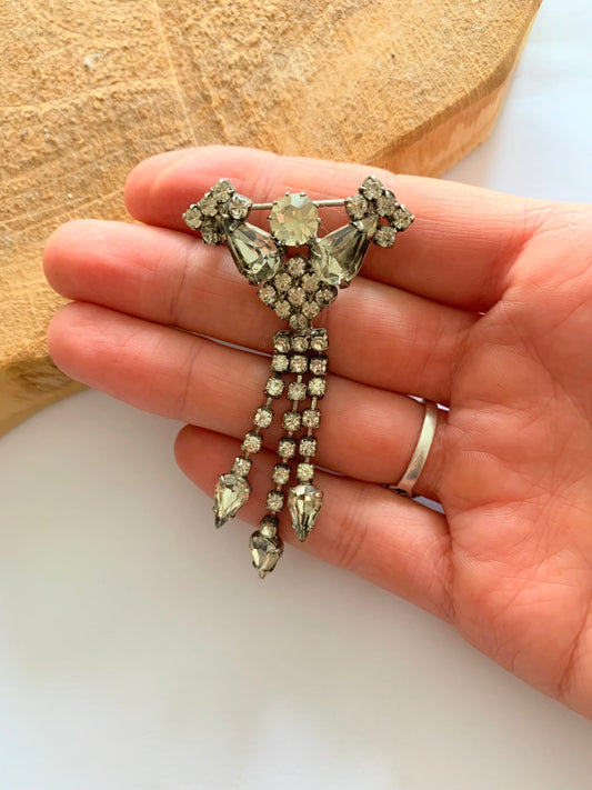 Broche vintage pendante à strass blancs style Gatsby la friperie vintage 25