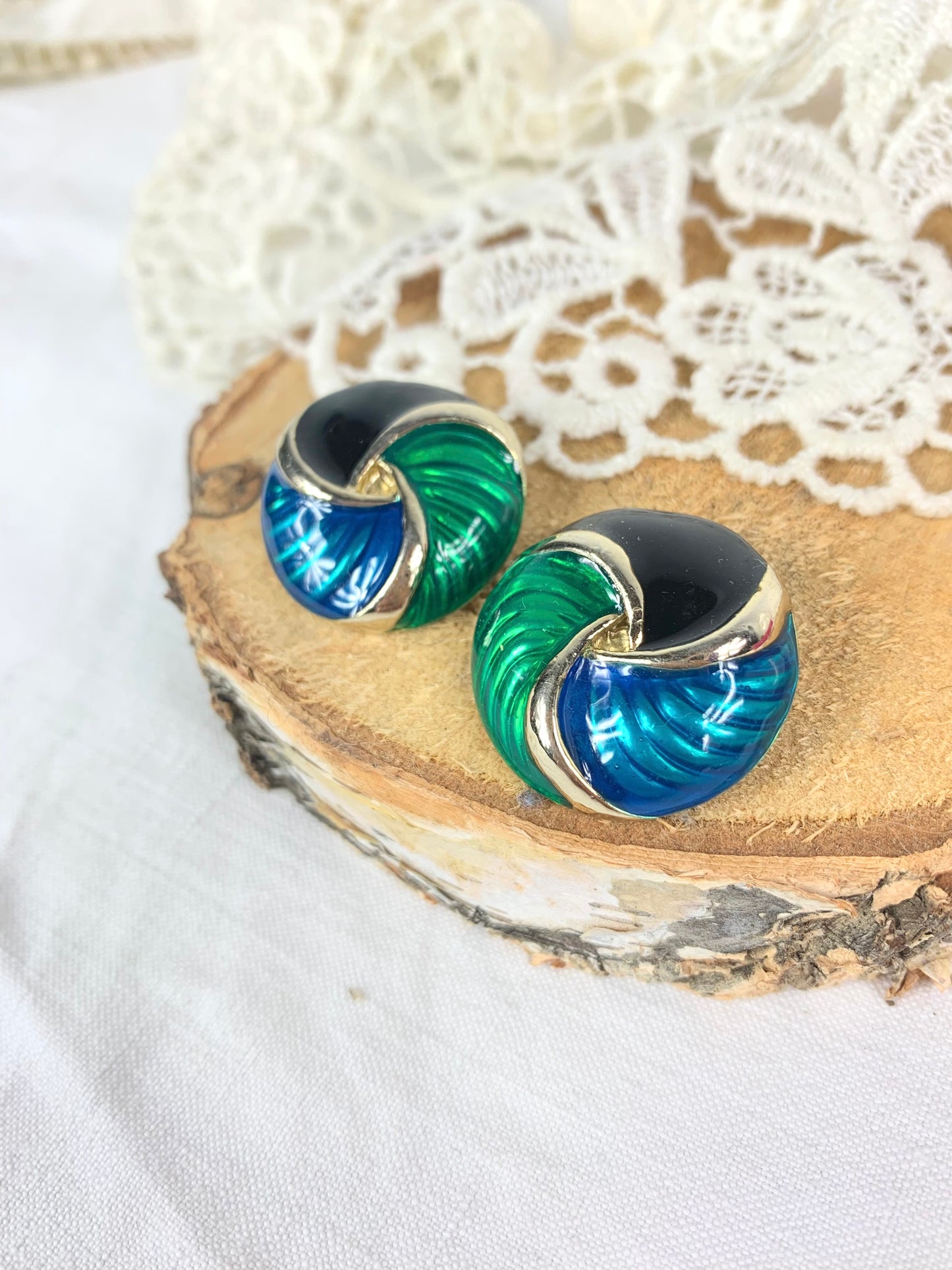 Clips d'oreilles vintage rond émaillés noir bleu vert sur métal argent la friperie vintage 25