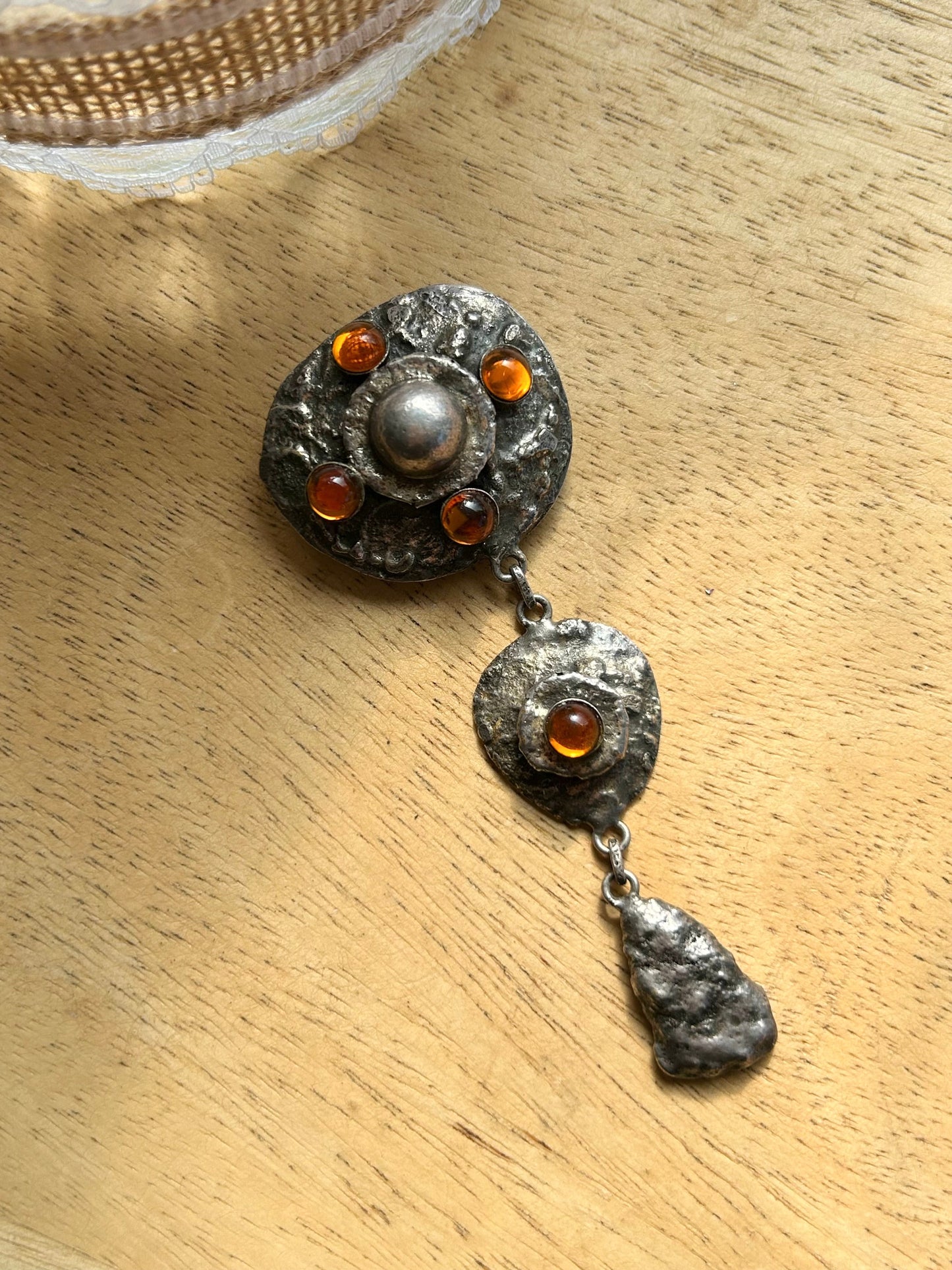 Broche Henry Perrichon ancienne métal argenté la friperie vintage 25