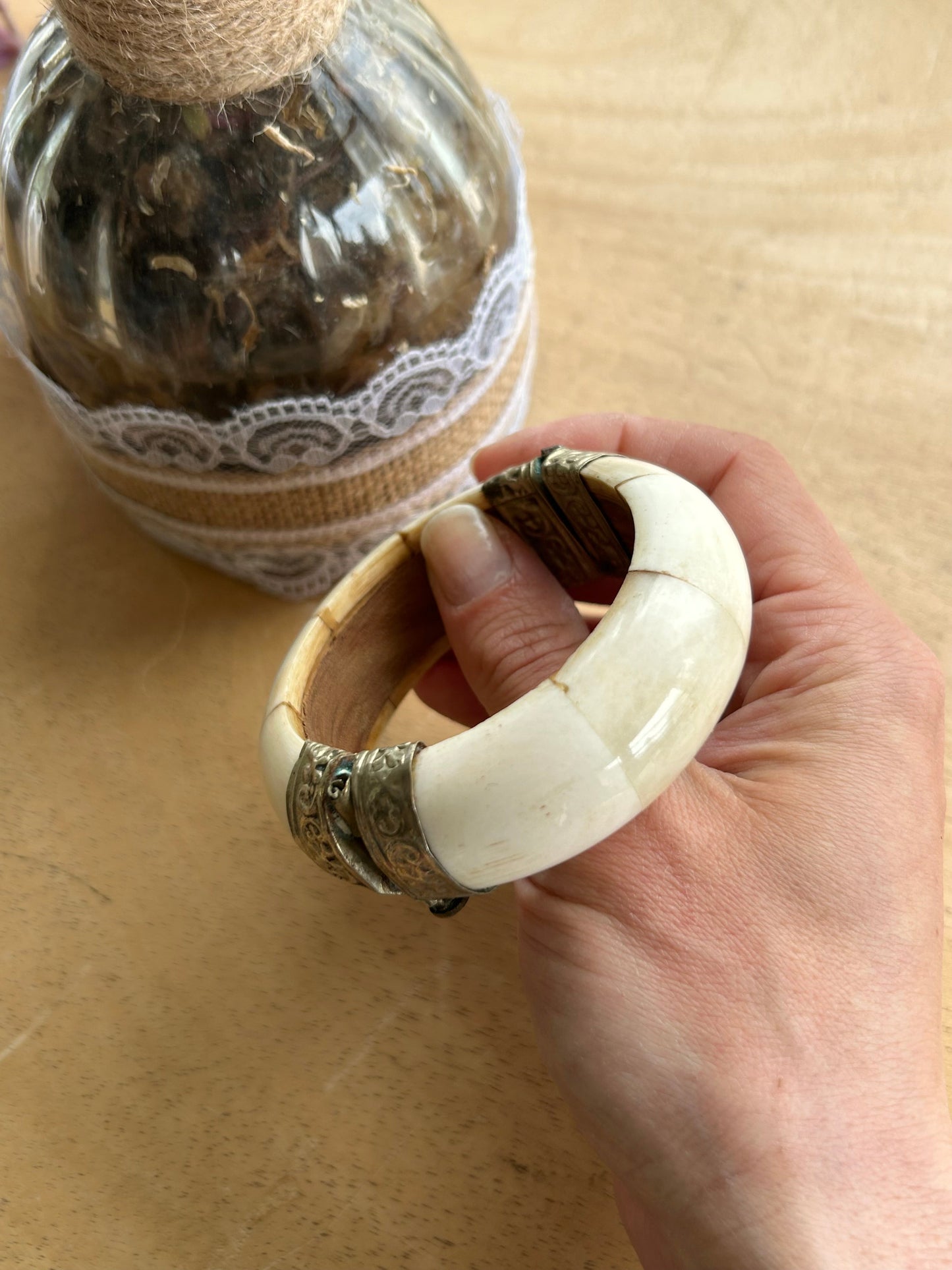 Bracelet vintage jonc en corne et bois la friperie vintage 25
