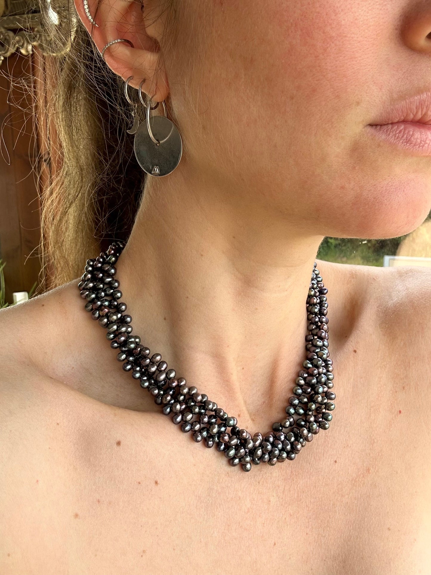 Collier perles de culture gris noir la friperie vintage 25