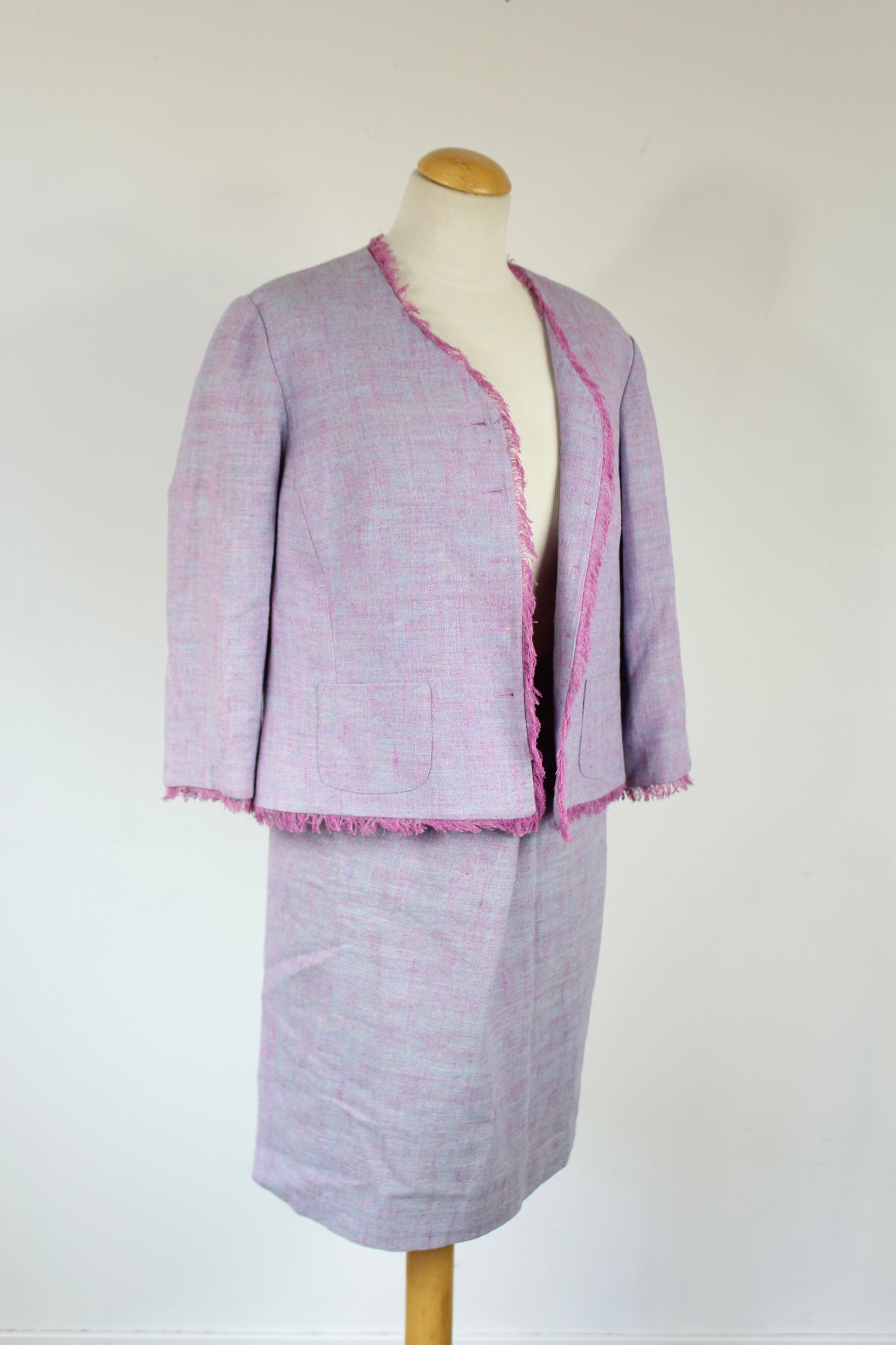 Tailleur vintage Gérard Darel mauve rose jupe veste la friperie vintage 25