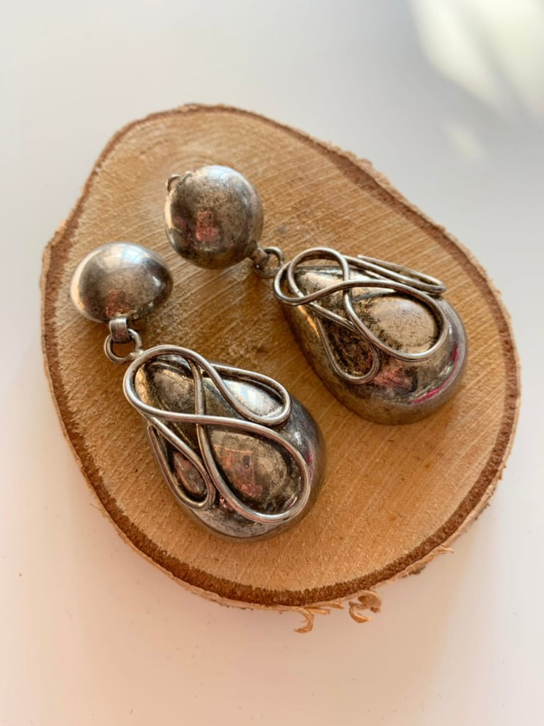 Boucles d'oreilles clips vintage pendantes goutte argenté la friperie vintage 25