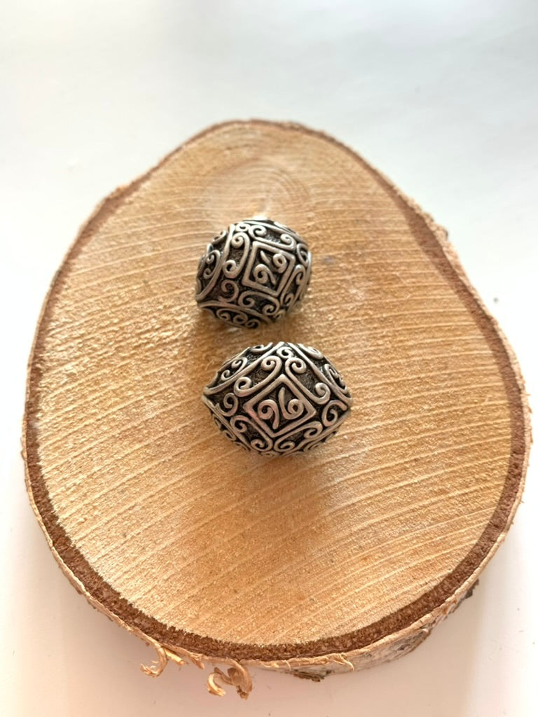 Boucles d'oreilles clips vintage argenté motifs spirales la friperie vintage 25