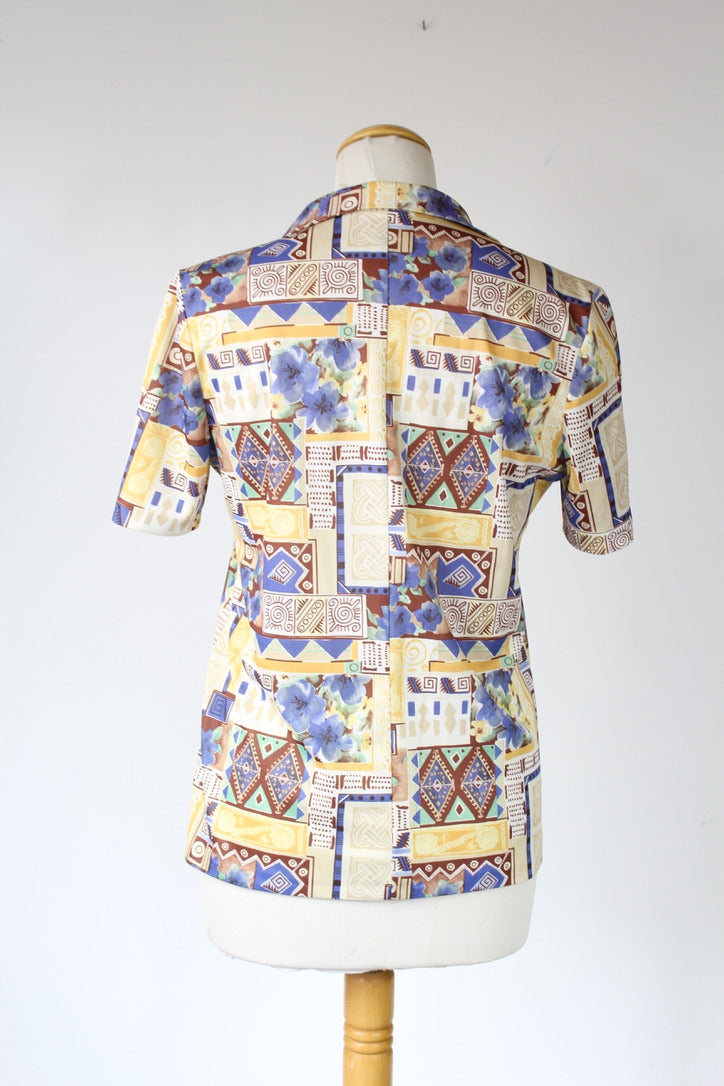 Chemisier vintage col boutonné motifs fleurs années 70 la friperie vintage 25