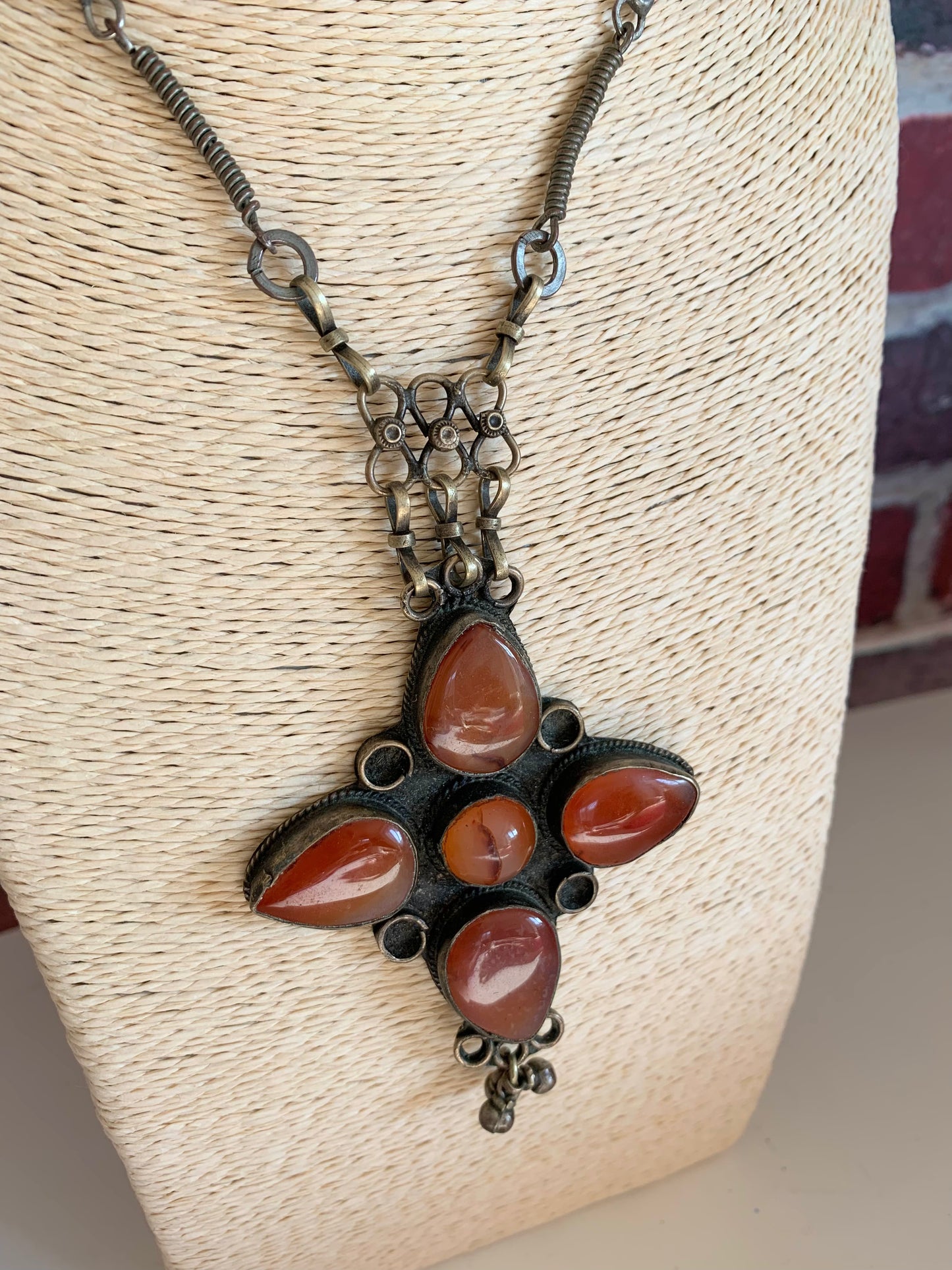Collier ethnique original chaine argenté et cornaline la friperie vintage 25