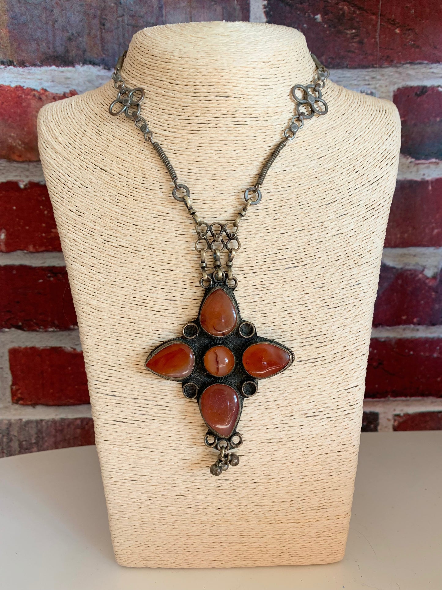 Collier ethnique original chaine argenté et cornaline la friperie vintage 25