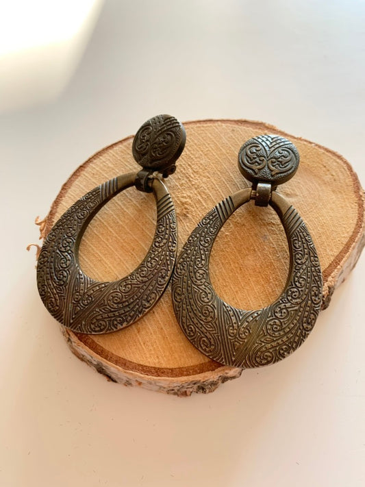 Boucles d'oreilles clips vintage goutte pendantes couleur bronze la friperie vintage 25