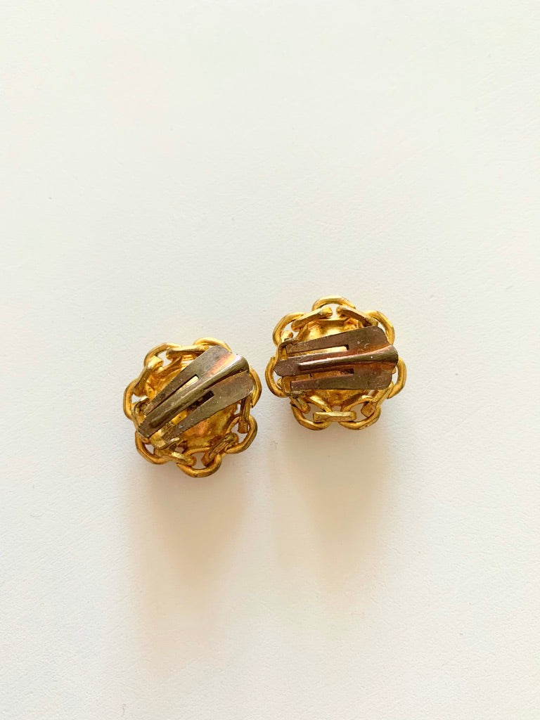 Boucles d'oreille clips vintage chaine dorée sertie strass à reflets La friperie vintage la friperie vintage 25