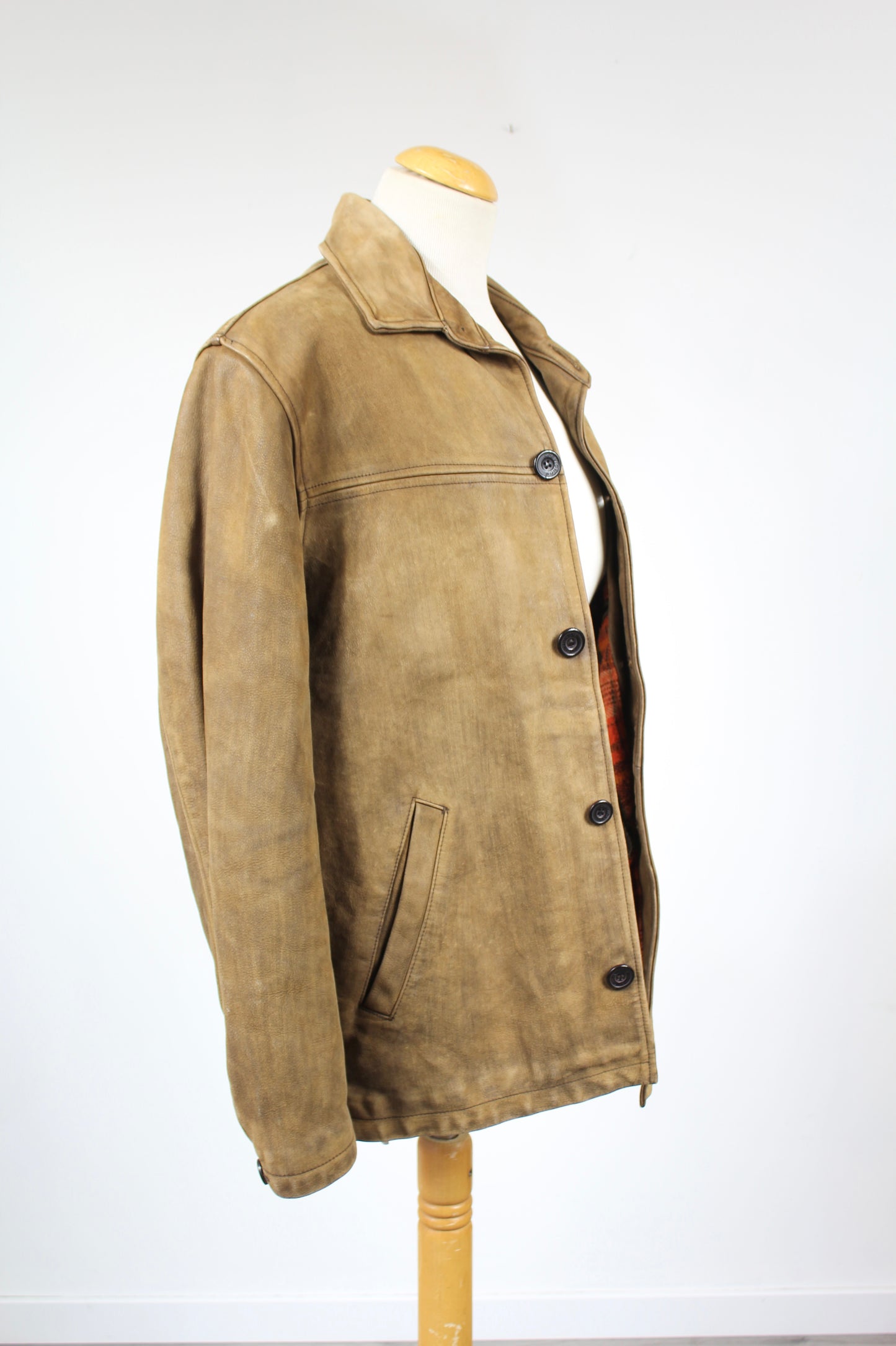 Veste Chevignon vintage cuir marron clair doublée laine carreaux écossais la friperie vintage 25