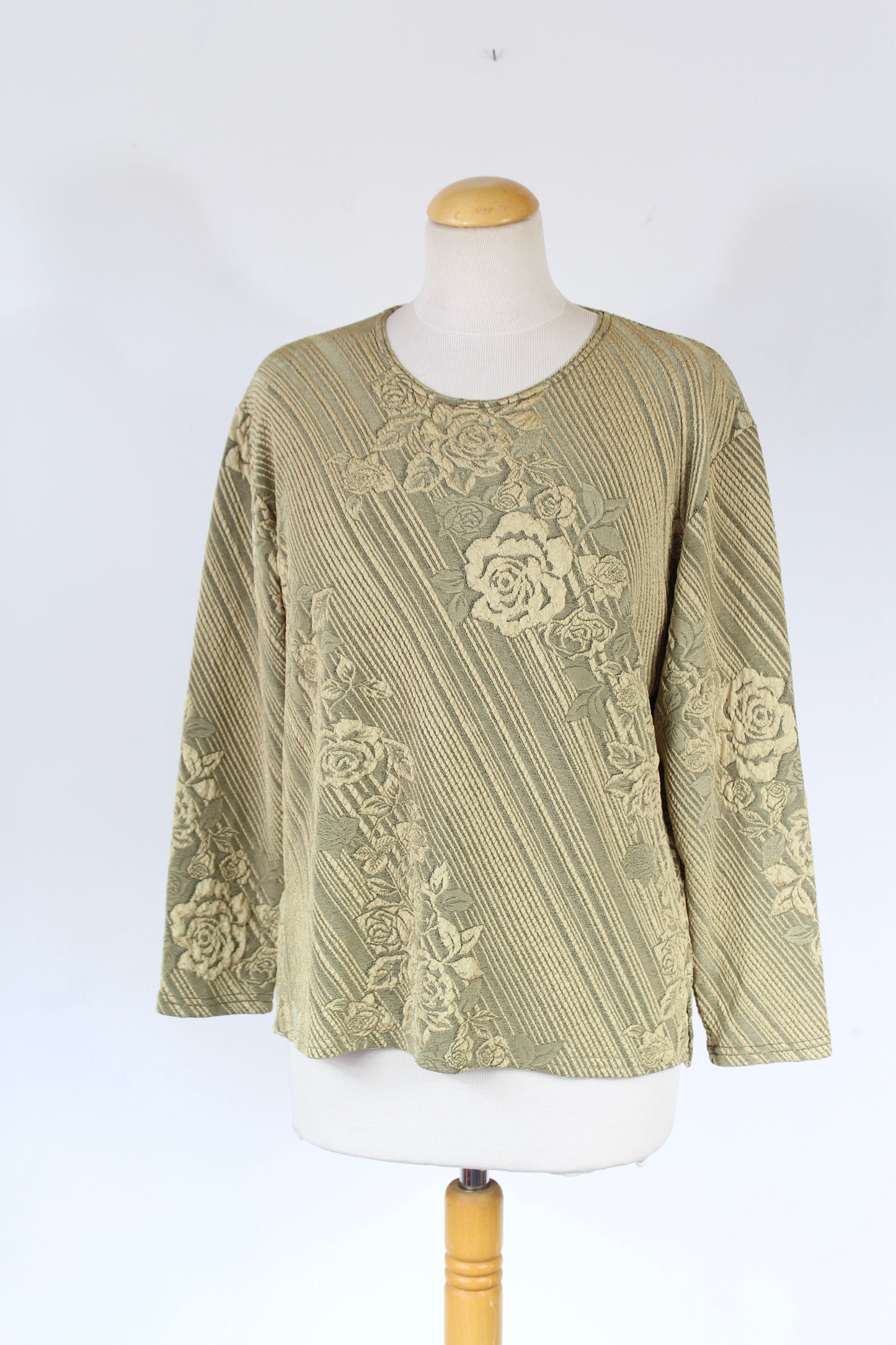 T-shirt vintage manches longues mi saison vert à fleurs la friperie vintage 25