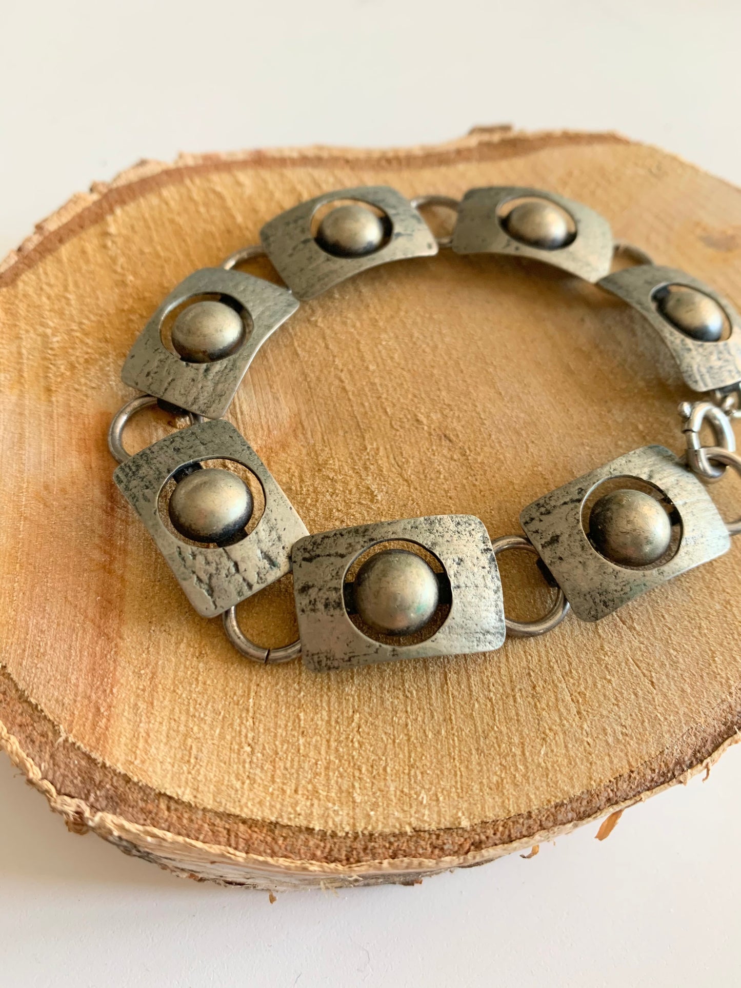 Bracelet argenté forme géométrique La friperie vintage la friperie vintage 25