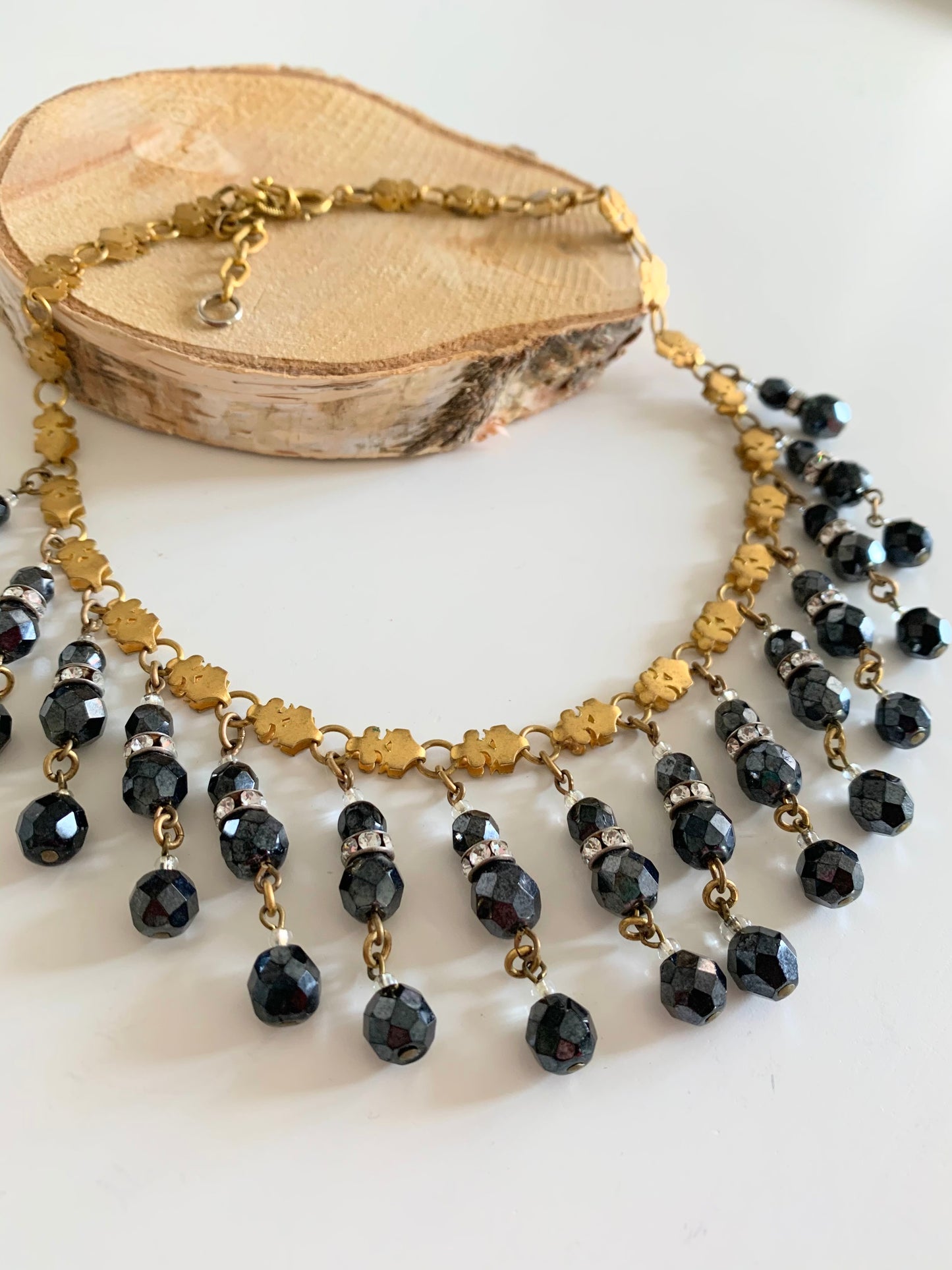 Collier ancien doré perles hématites et strass La friperie vintage la friperie vintage 25