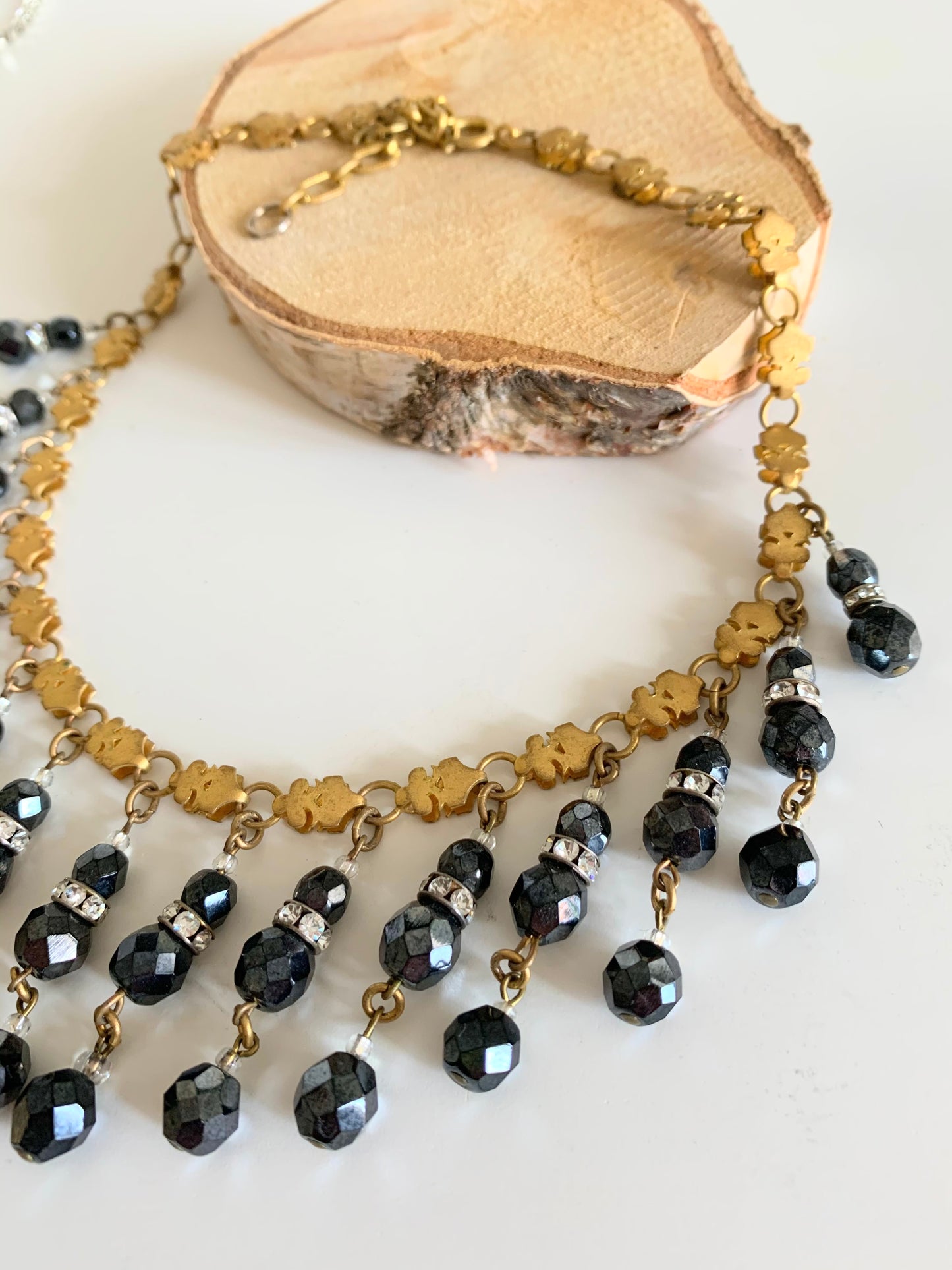 Collier ancien doré perles hématites et strass La friperie vintage la friperie vintage 25