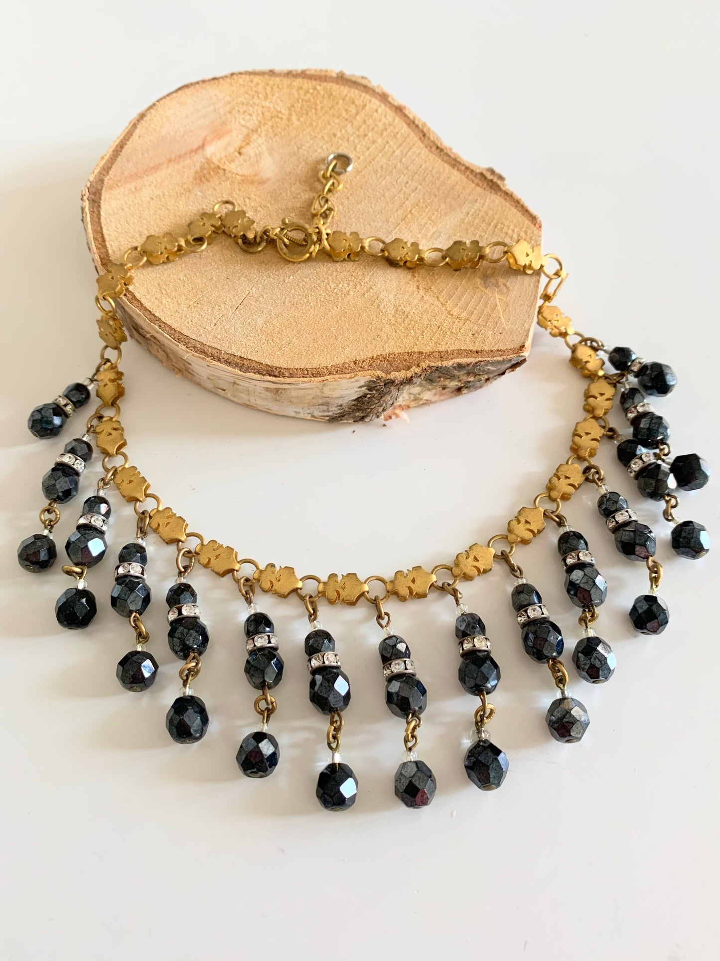 Collier ancien doré perles hématites et strass La friperie vintage la friperie vintage 25