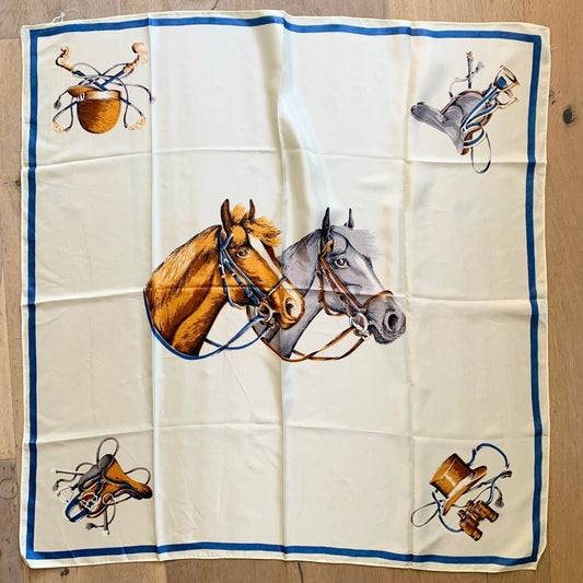 Foulard carré vintage équestre La friperie vintage la friperie vintage 25