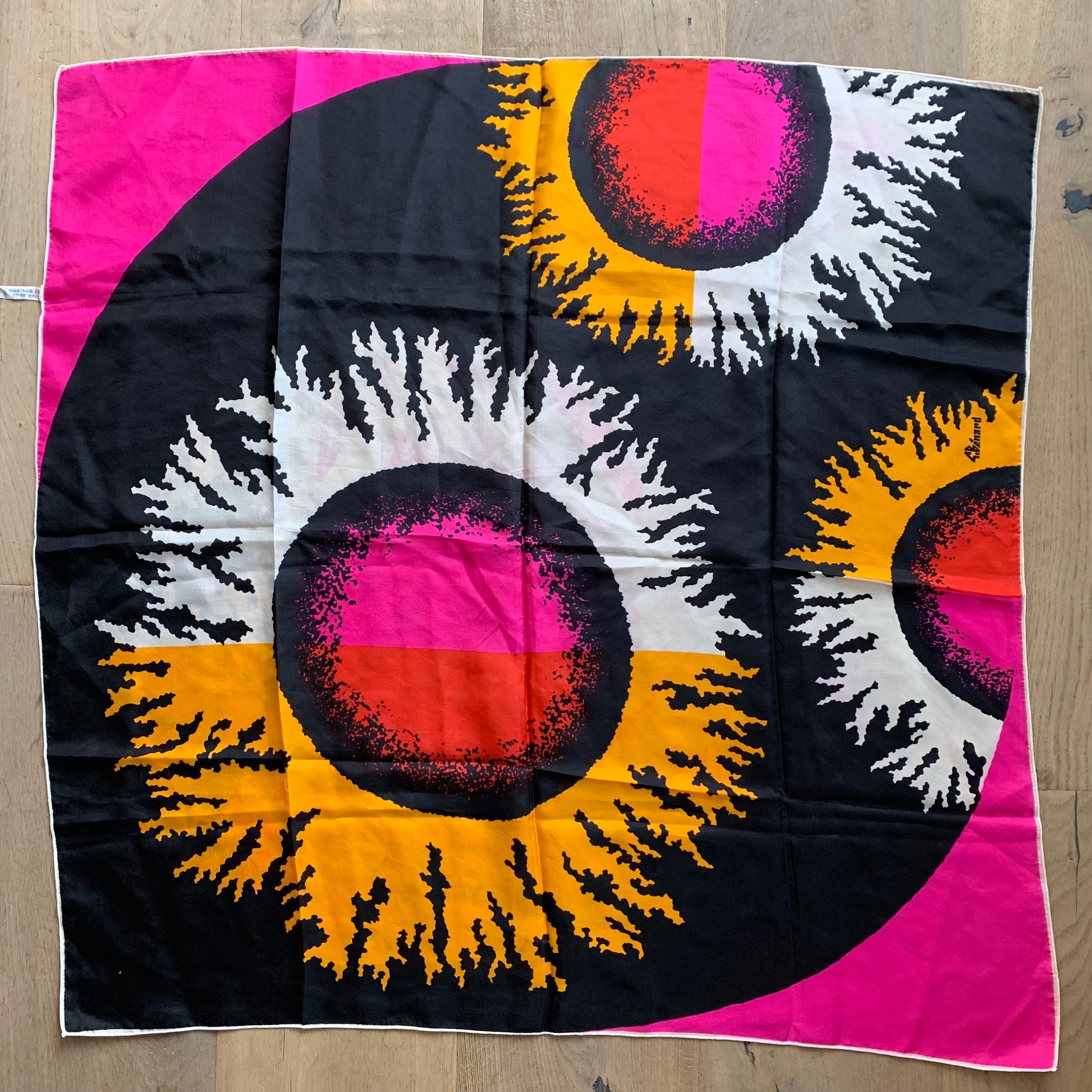 Foulard en soie vintage Gibénard La friperie vintage la friperie vintage 25