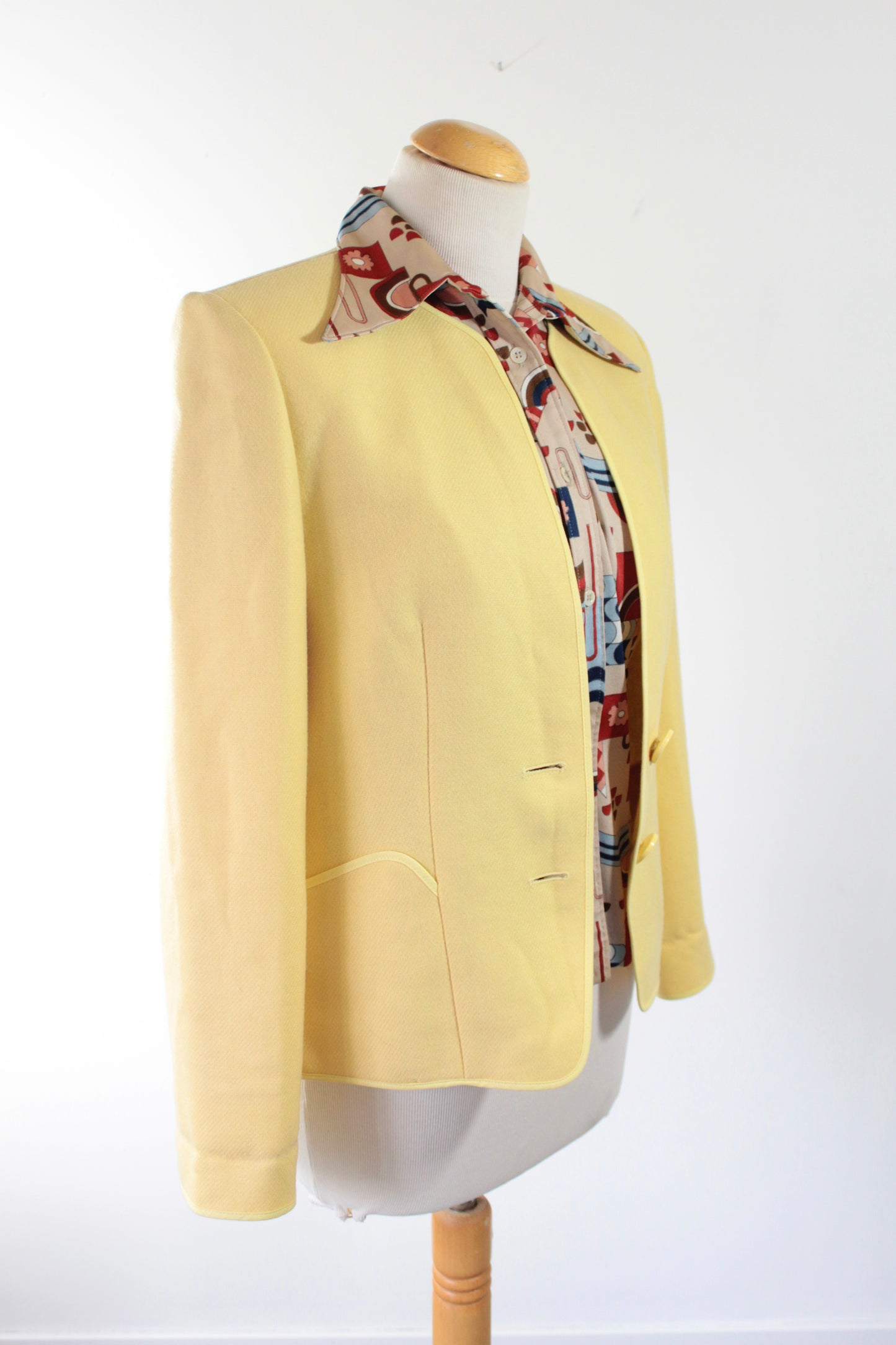 Veste vintage en laine jaune Weinberg La friperie Vintage la friperie vintage 25