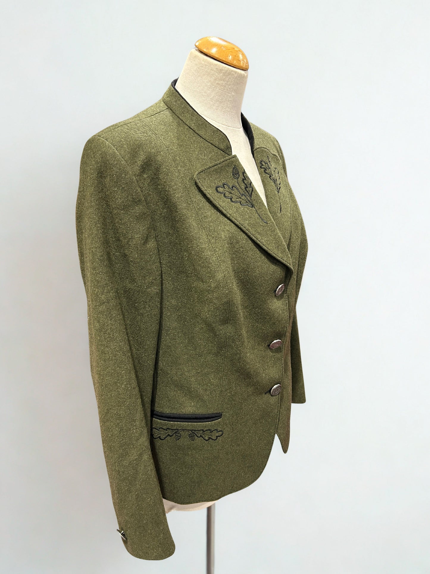 Veste bavaroise vintage laine verte la friperie vintage 25