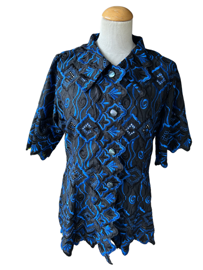 Tunique vintage brodée noir bleu la friperie vintage 25